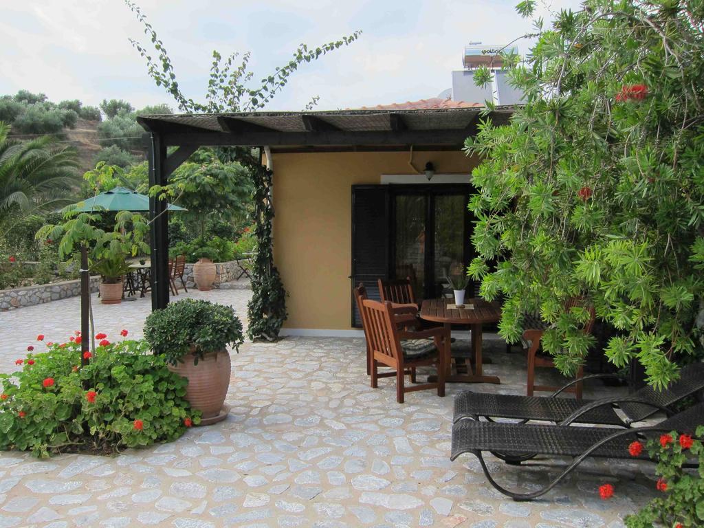 Estia Holiday Gytheio Exterior foto