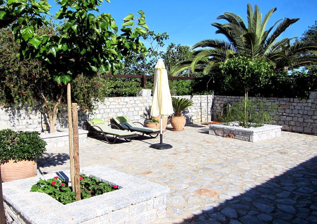 Estia Holiday Gytheio Exterior foto